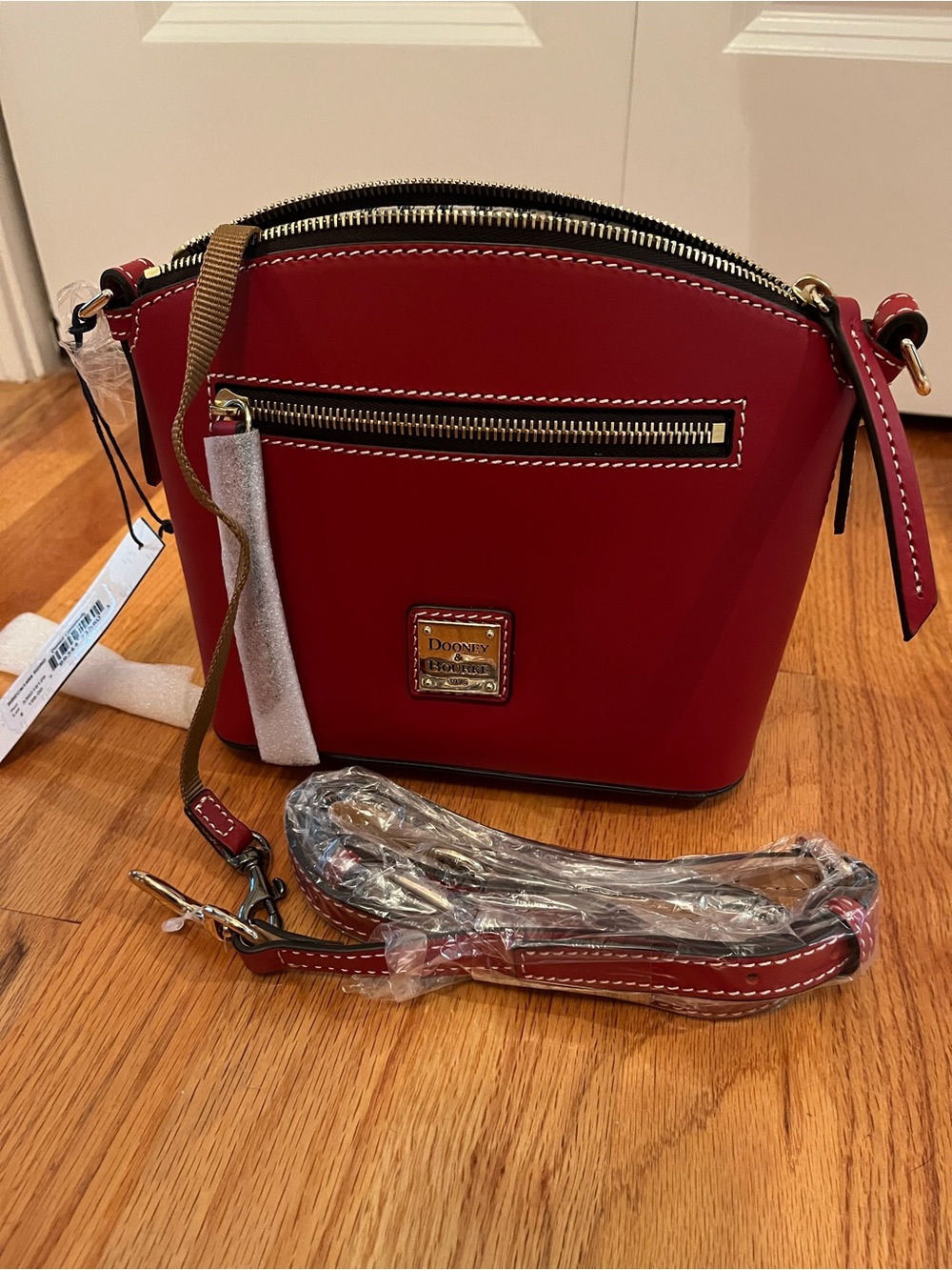 Dooney & Bourke Beacon Domed Crossbody Red BBECN1495 Handbag New Opened For Pics